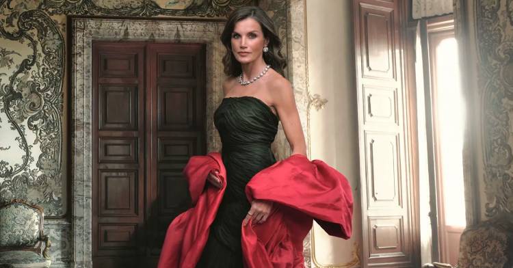 claves-de-moda-y-arte-que-no-conocias-sobre-el-retrato-real-de-la-reina-letizia